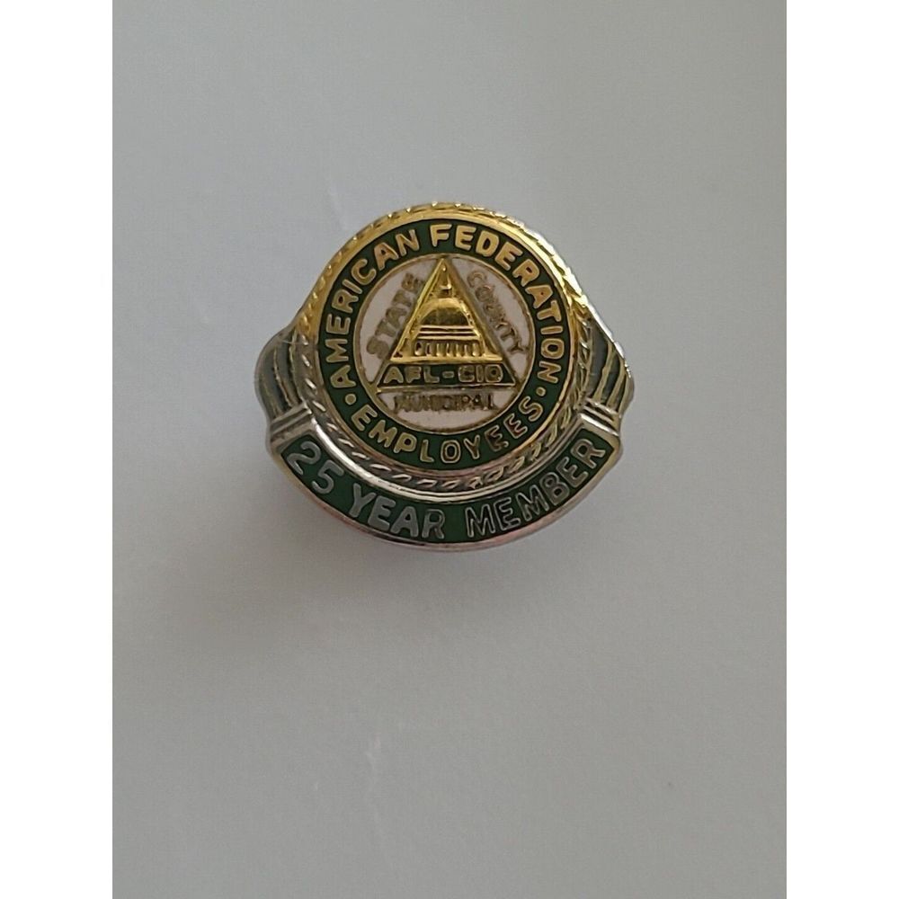 Vintage American Federation Employees Union 25 Year Member Award Lapel Pin